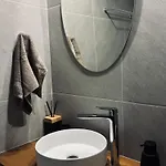 Ovio Apartment *